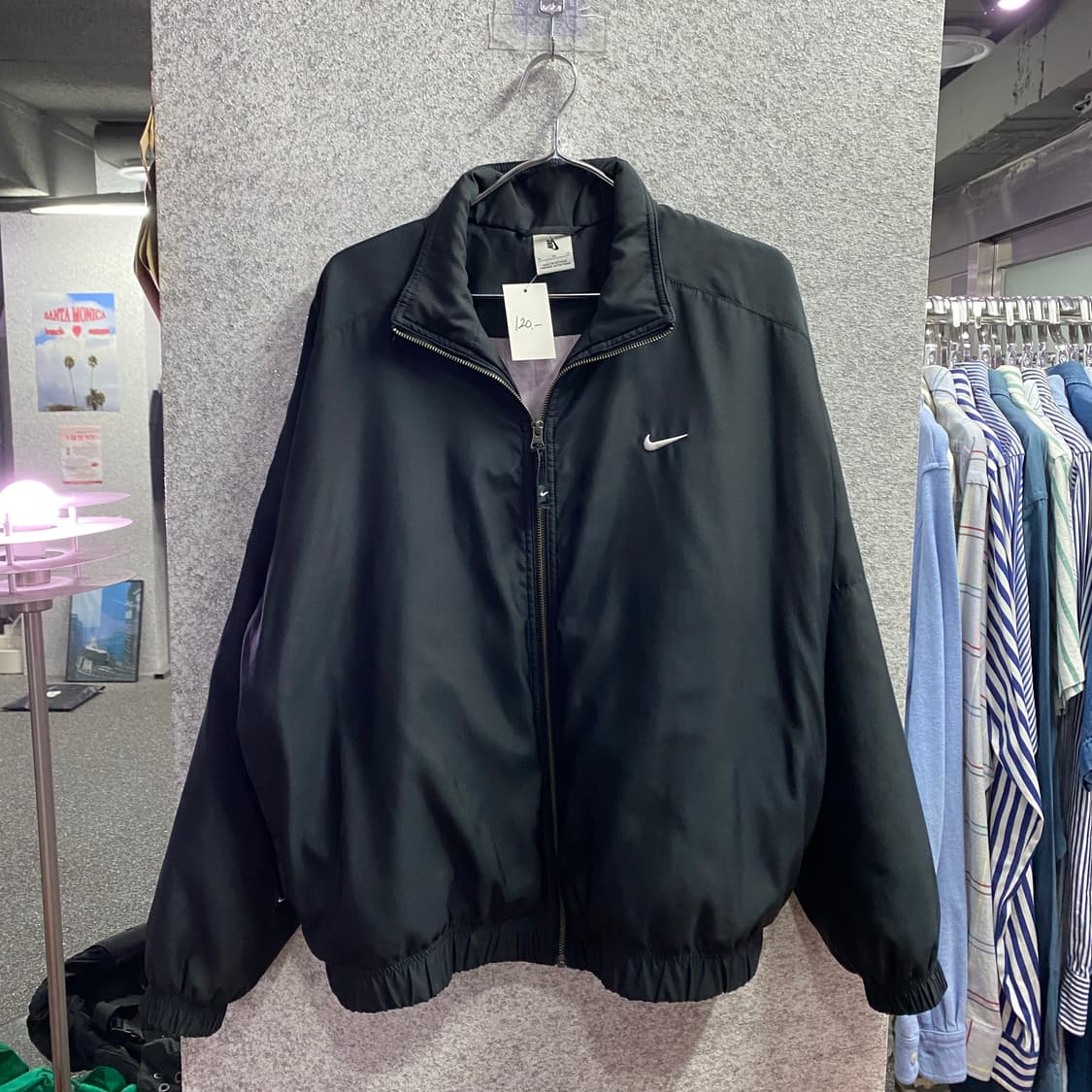 나이키 NRG 솔로스우시 사틴 봄버 블랙자켓B4346 상품이미지2