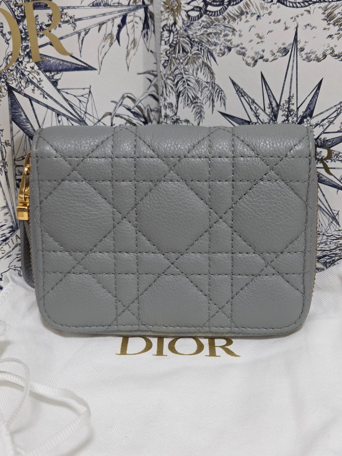 [새상품급] 디올 카로 컴팩트 반지갑 Gray 상품이미지6