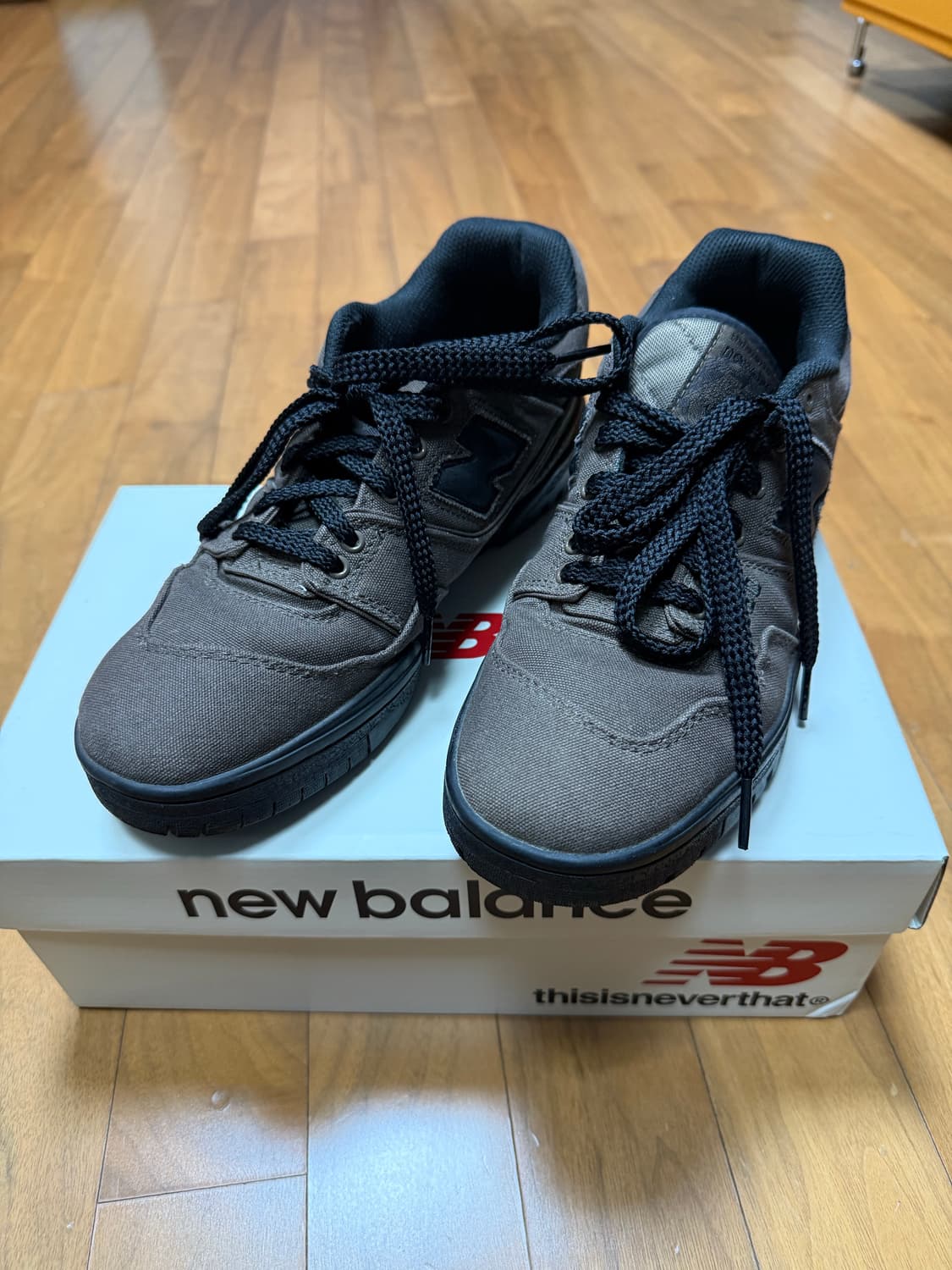 뉴발란스 디네댓 550 255 상품이미지1