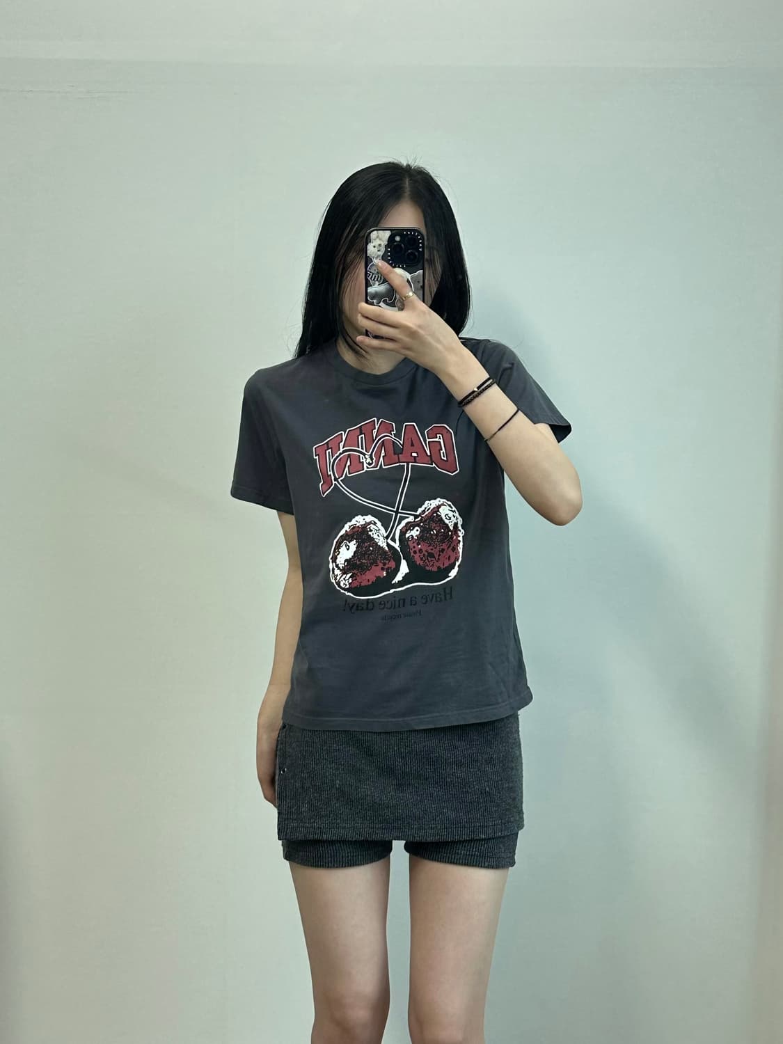 Ganni 가니 릴렉스드 체리 반팔 티셔츠 상품이미지1