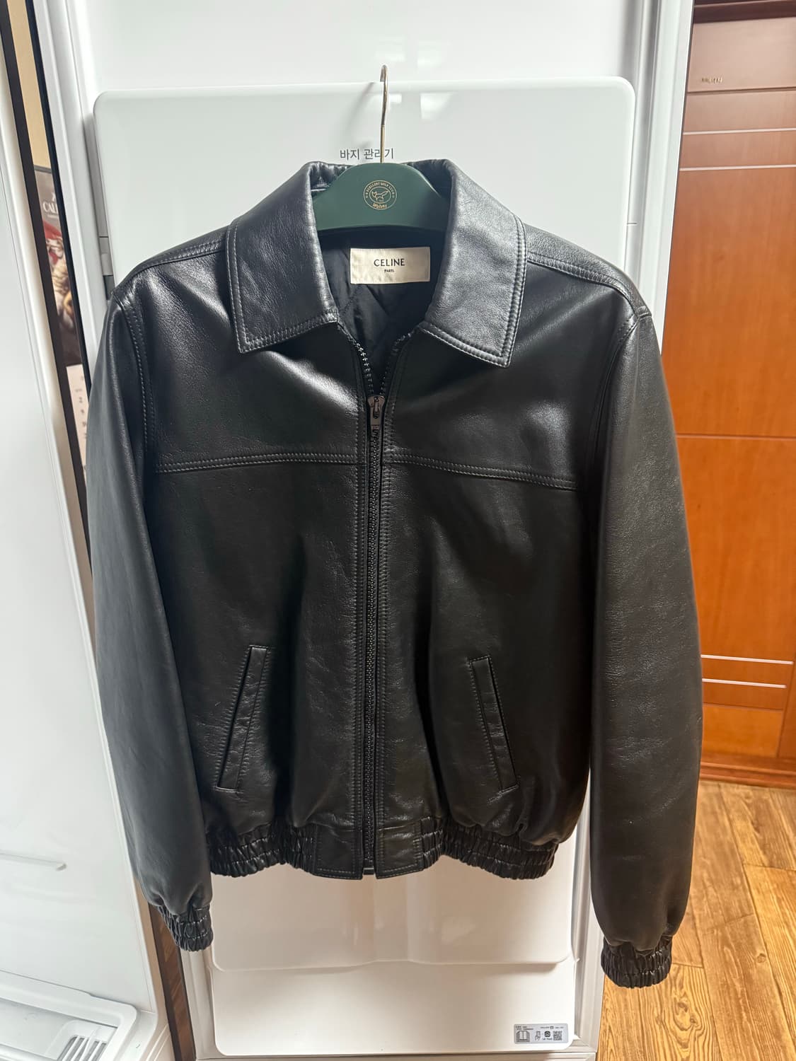 셀린느 22ss 레더 프린지 자켓 팔아요 상품이미지1