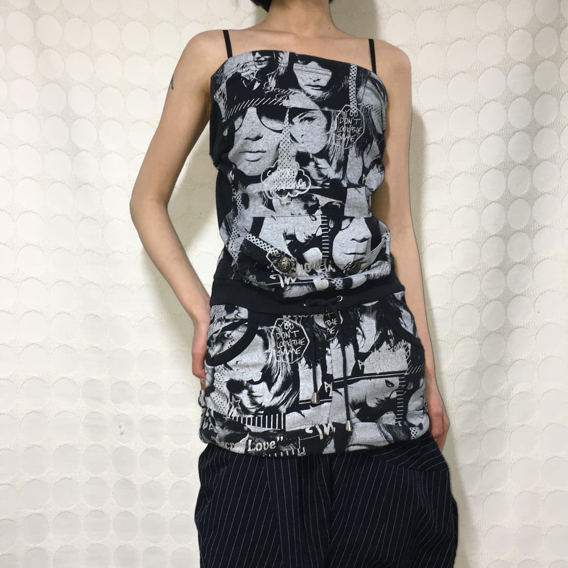 빈티지 프린트 스트랩리스 원피스 상품이미지1