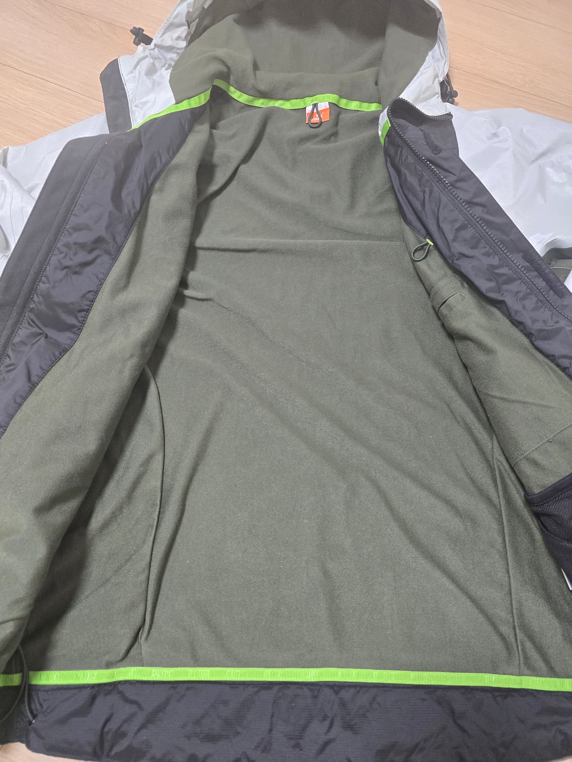 푸마 바람막이 M 상품이미지5