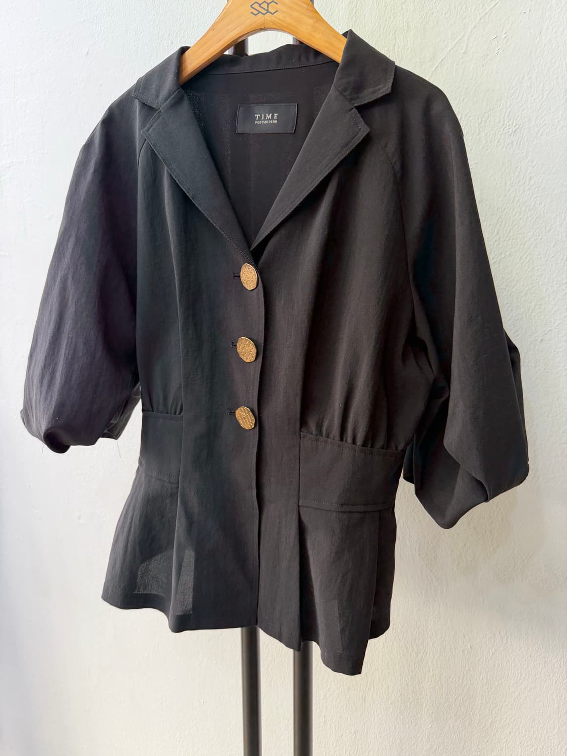 정품)TIME 타임 한섬 블랙 금장 버튼 자켓 88 상품이미지4