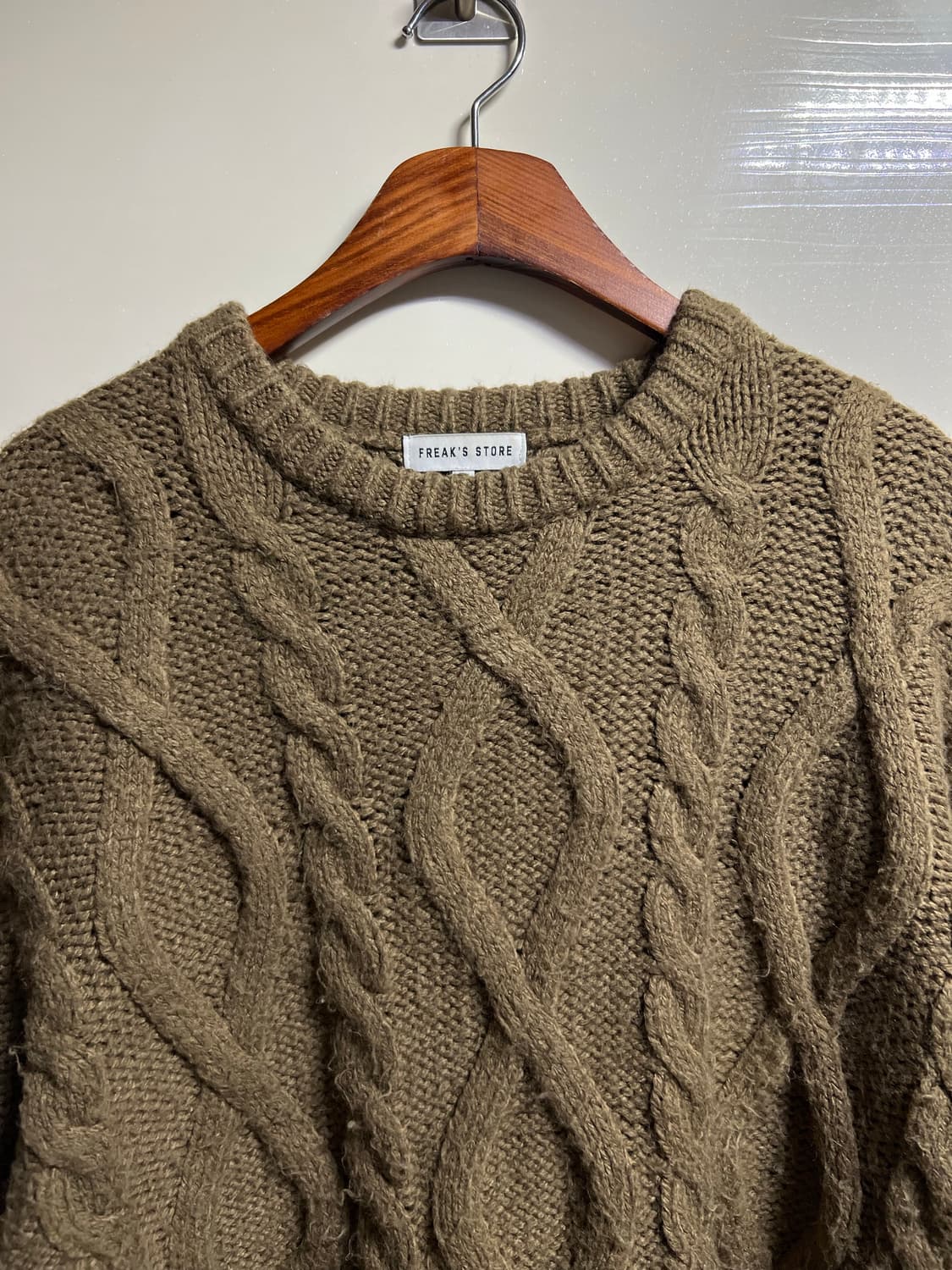 프릭스스토어 케이블 니트 브라운 상품이미지2