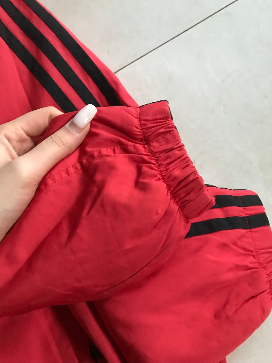 아디다스 90s 레드 블랙 패딩 상품이미지7