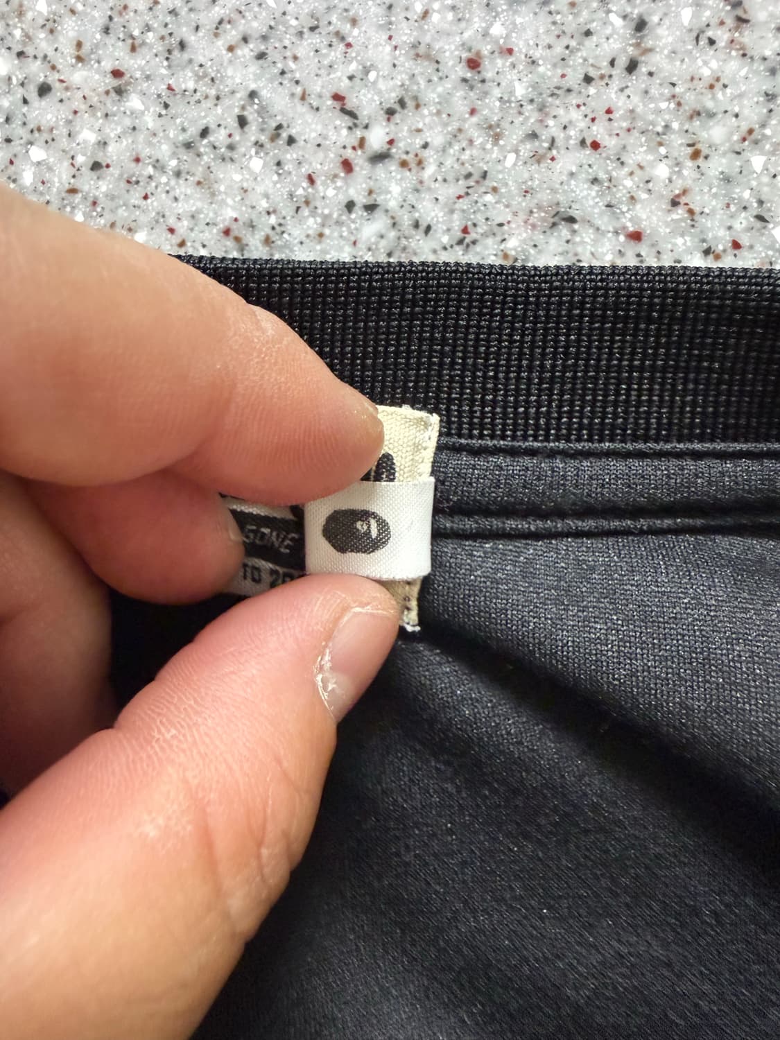 (L)베이프 샤크 기능성 긴팔티 상품이미지4