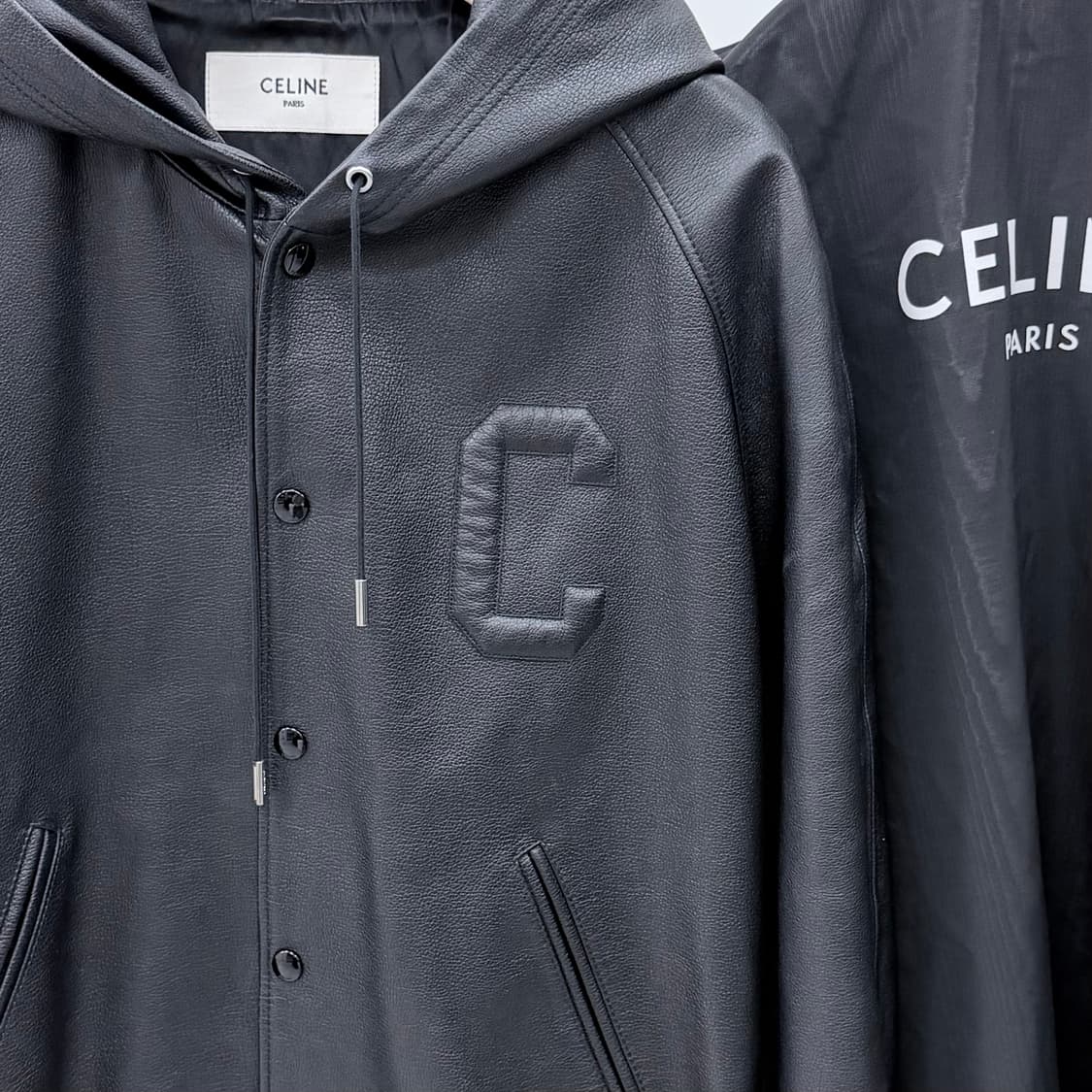 [S+급/50] 24FW 셀린느 레더 블루종 후드 자켓 블랙 상품이미지2