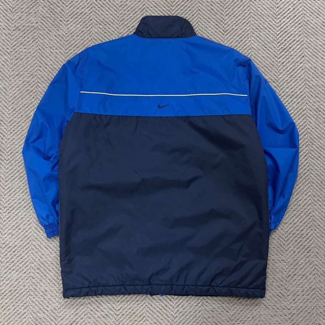 나이키 올드스쿨 바람막이 v1360 상품이미지2
