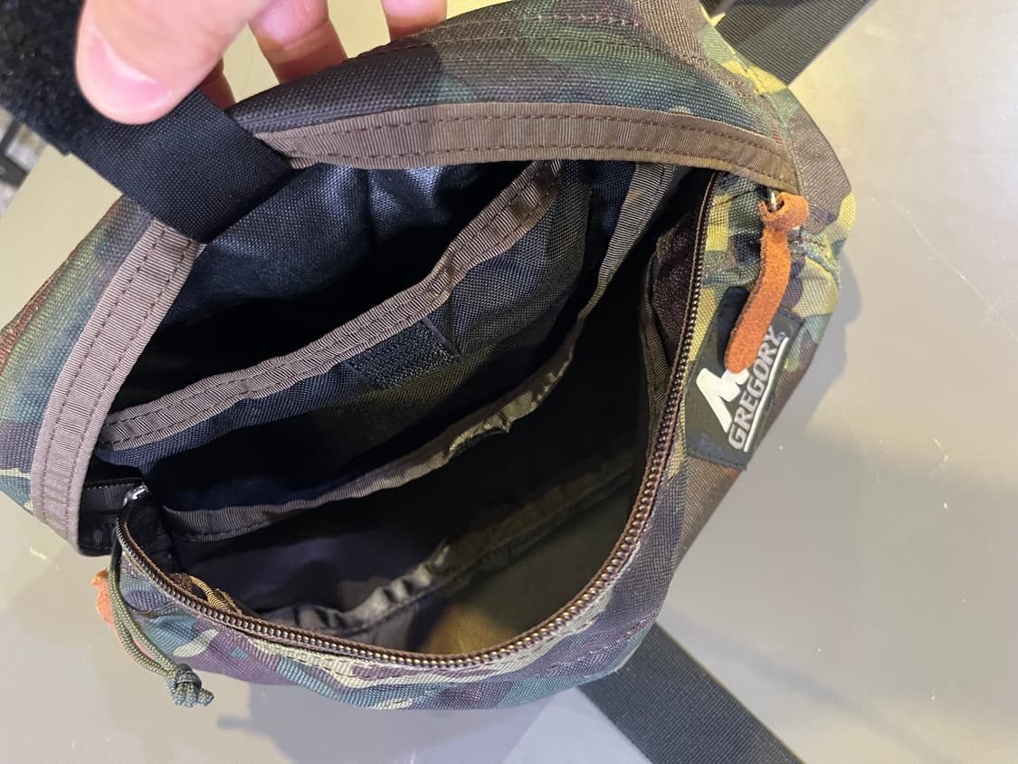 그레고리 구형 로고 웨이스트백 상품이미지4