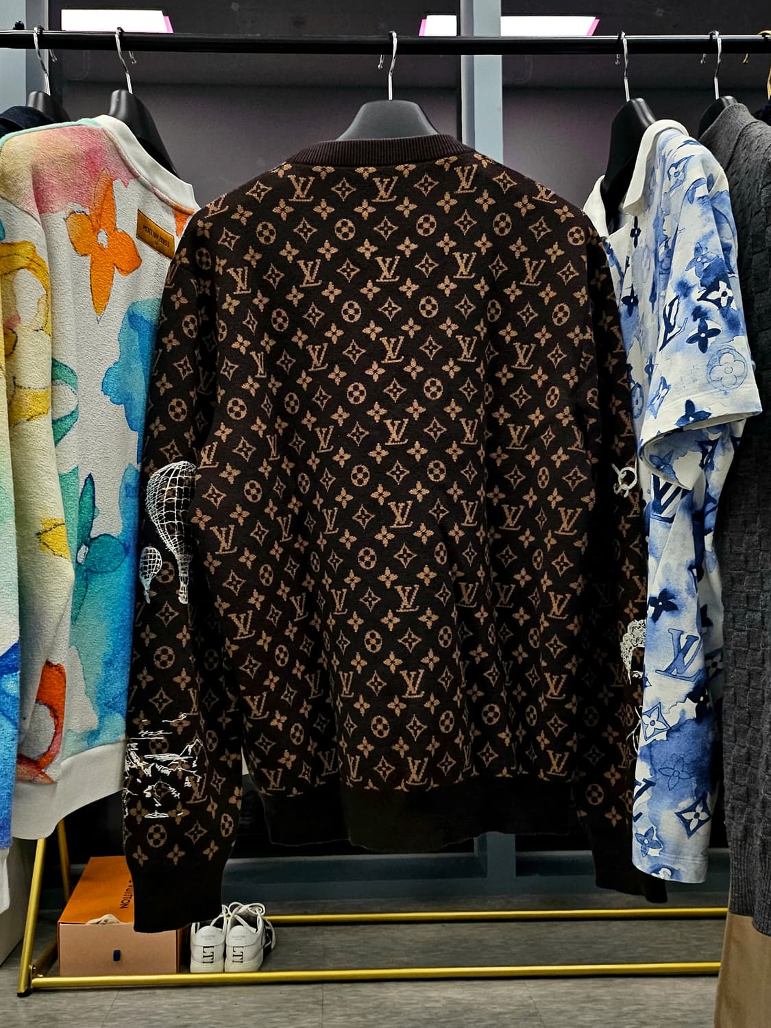 루이비통 엠브로이더드 니트 / XL / 새상품 / 백화점판 한글택  상품이미지2