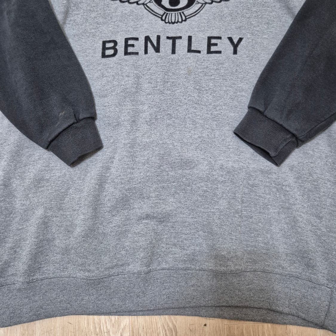 벤틀리 빅로고 나그랑 맨투맨 상품이미지3