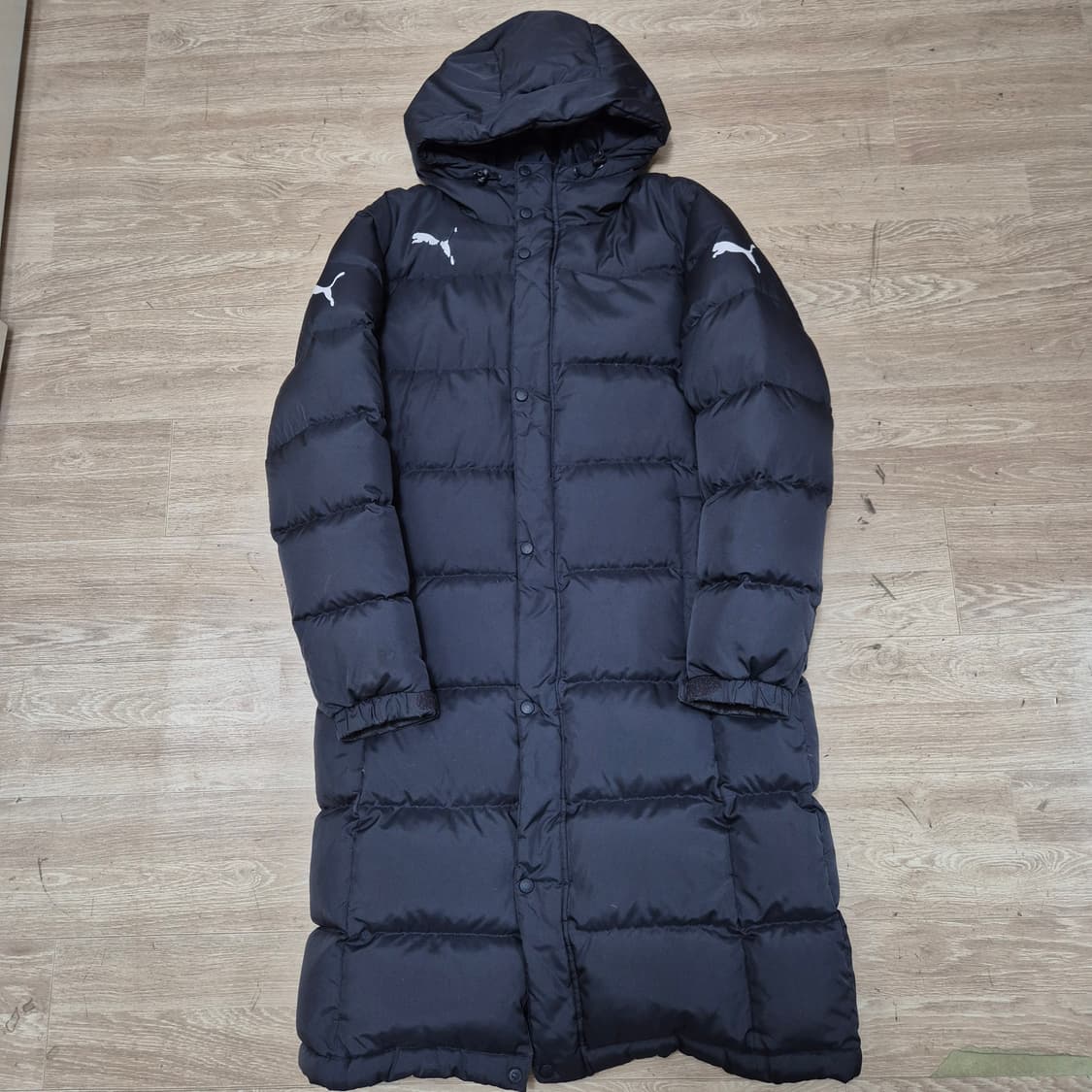 푸마 남성 덕다운 오리지널 로고 후드 롱패딩 점퍼 M(95) 상품이미지1