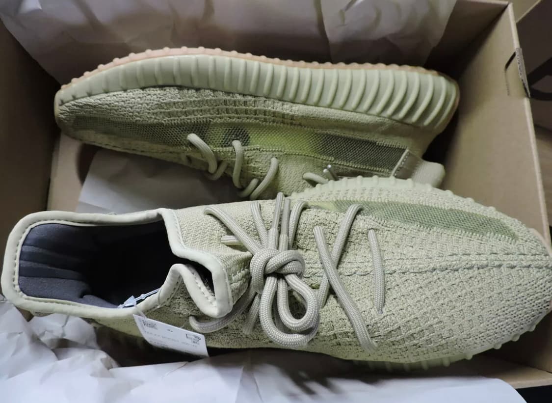 아디다스 이지부스트350 V2 설퍼 285 상품이미지2