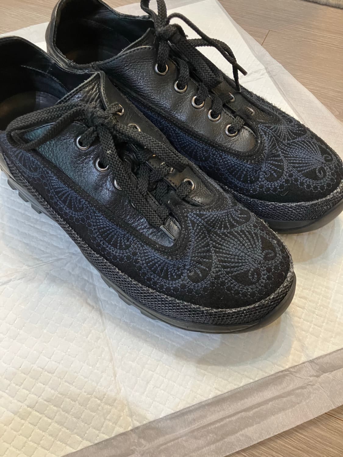 키코 코스타디노브 찰리스 익클 42 상품이미지2