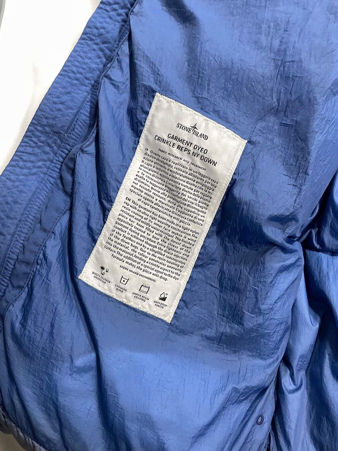 스톤아일랜드 크링클랩스 선블리치 패딩 상품이미지9