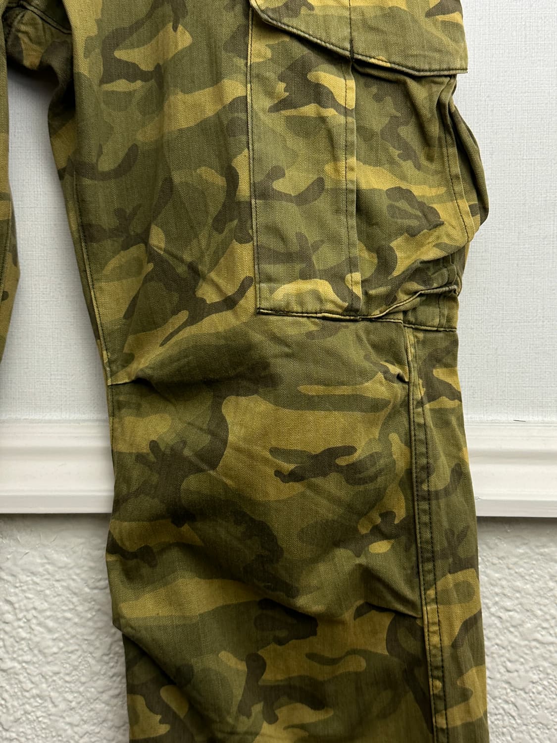 Beauty & Youth 웜 카모 릴랙스드 카고 팬츠 상품이미지9