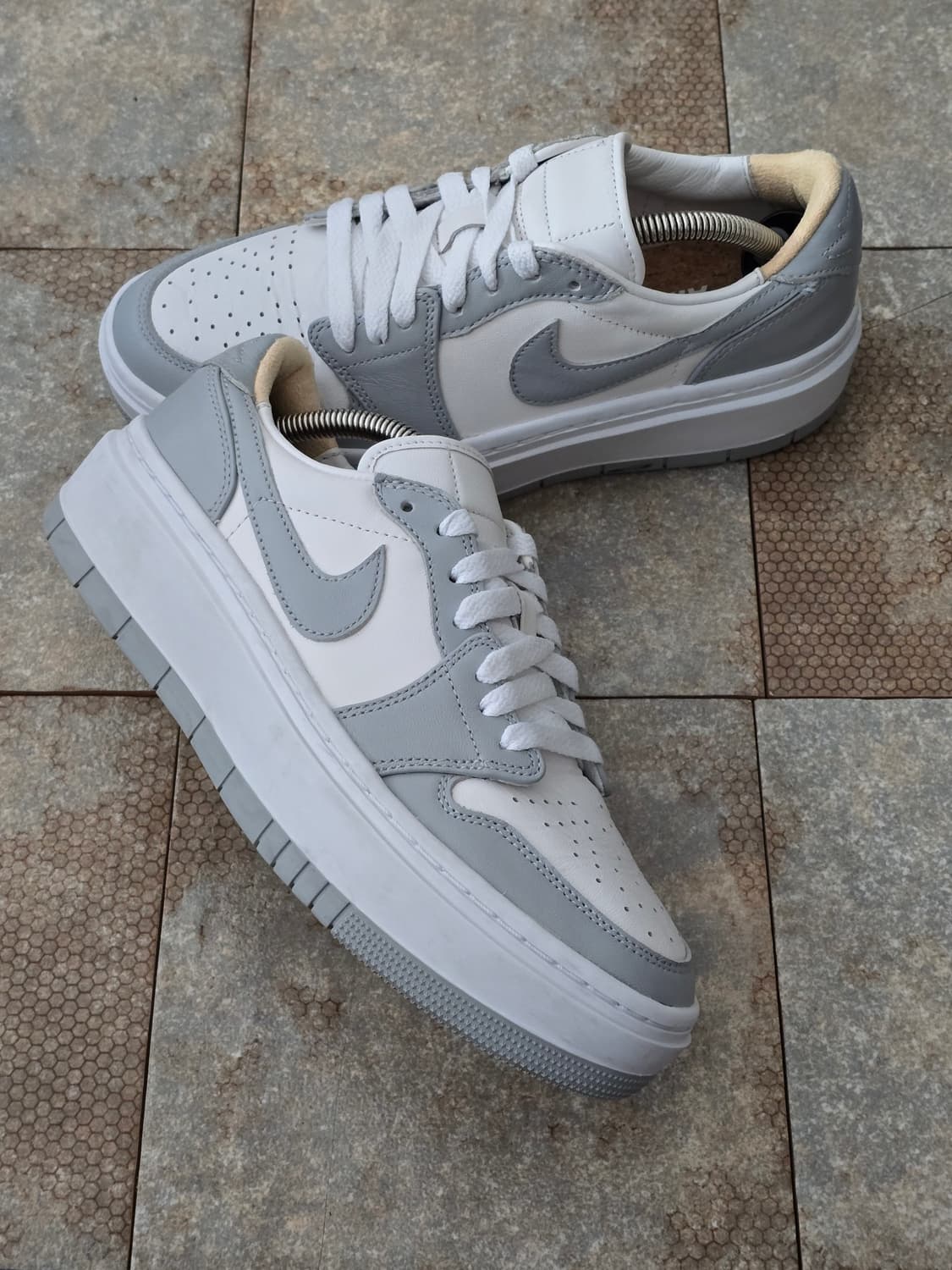 (255)나이키 조던 1 엘리베이트 로우 울프 그레이 상품이미지7