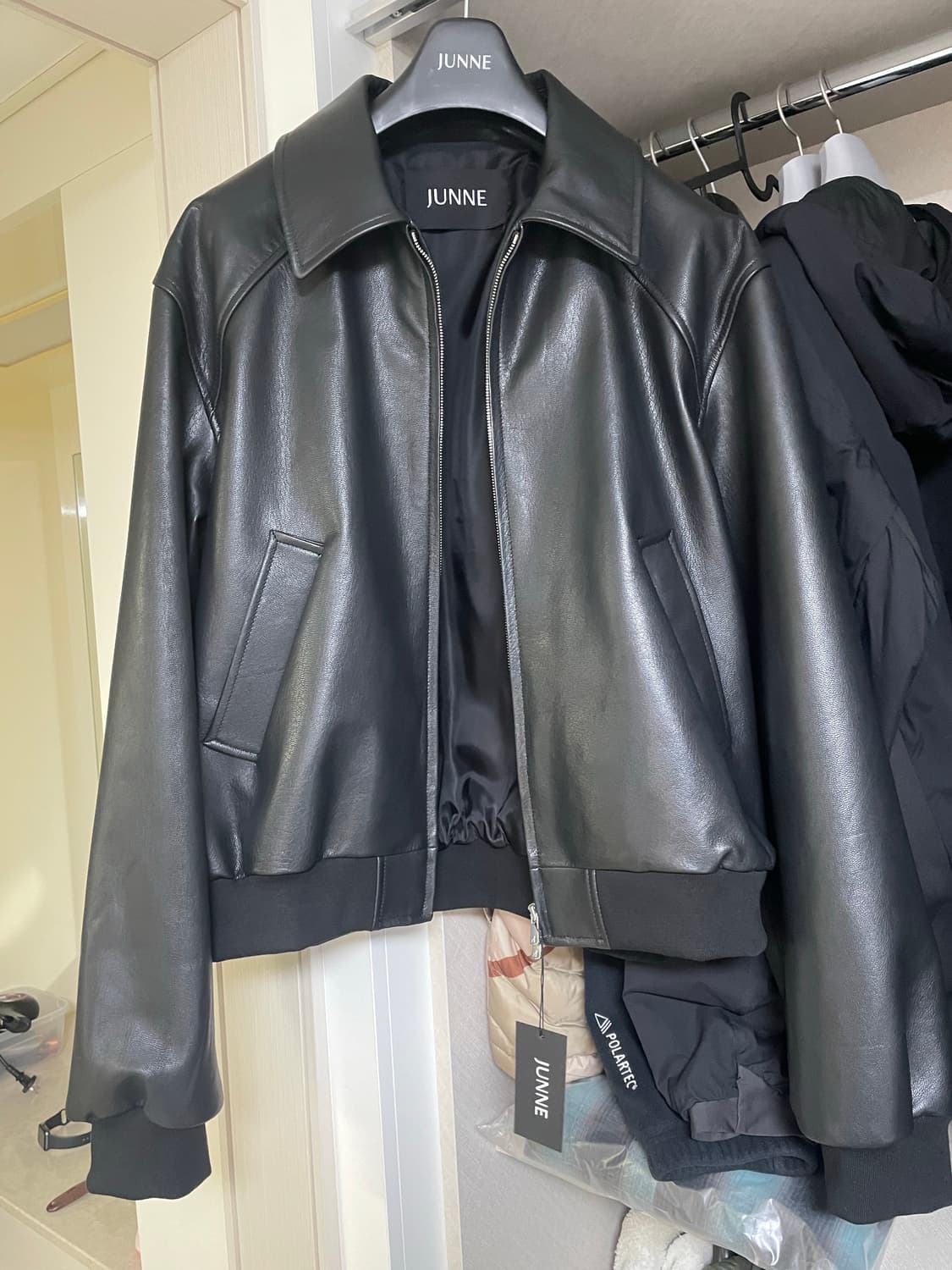 준느 26ss J40 레더자켓 블랙 L 상품이미지1