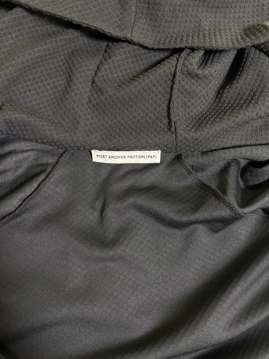 포스트아카이브팩션 플리스 후디 차콜 L 상품이미지10