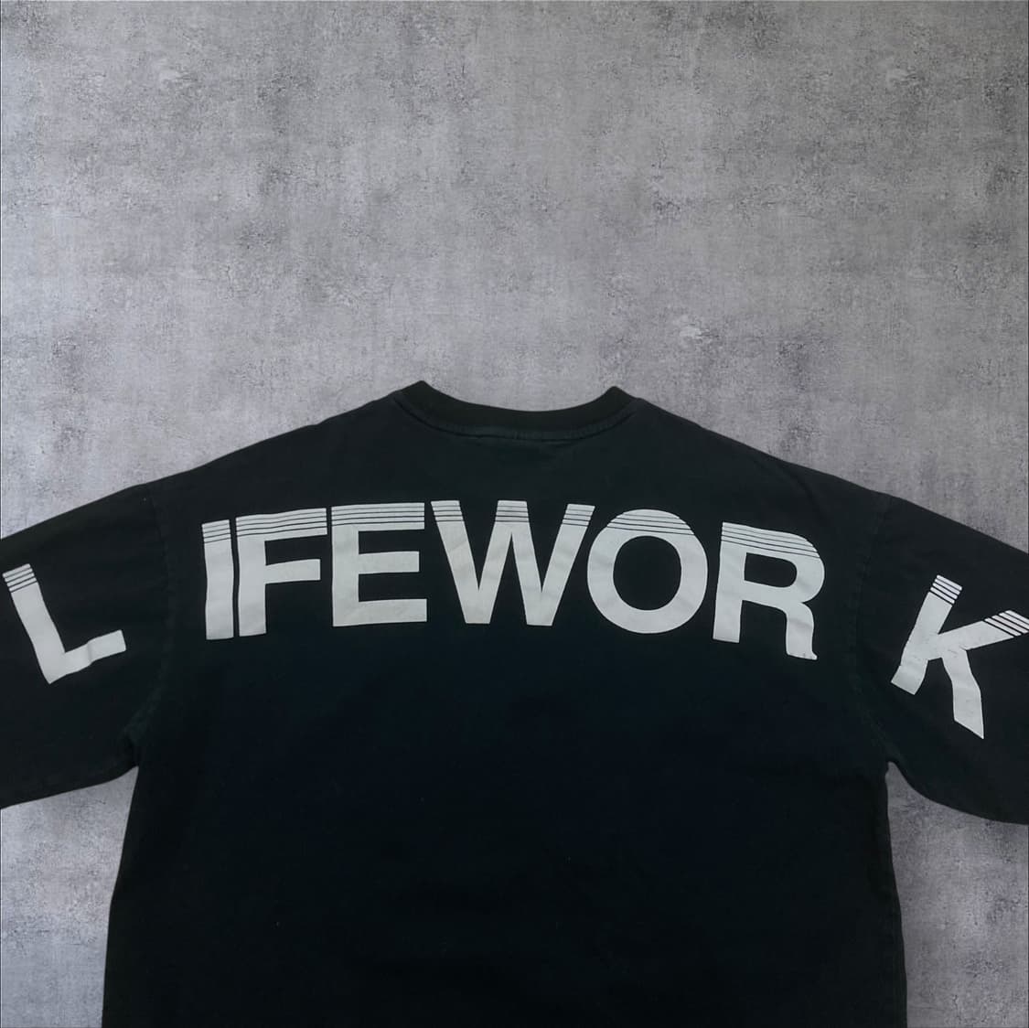 라이프워크 스펠아웃 빅로고 블랙 반팔티 상품이미지3
