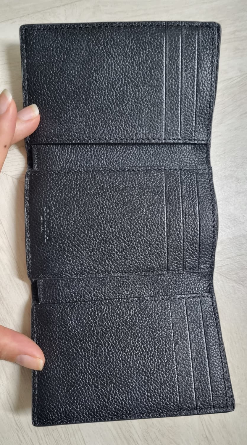 코치 남성 가죽 반지갑 블랙 상품이미지2