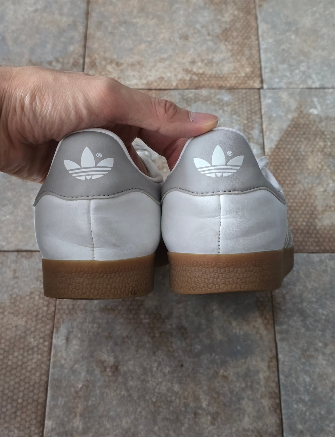 (250)아디다스 가젤 화이트 그레이  상품이미지9