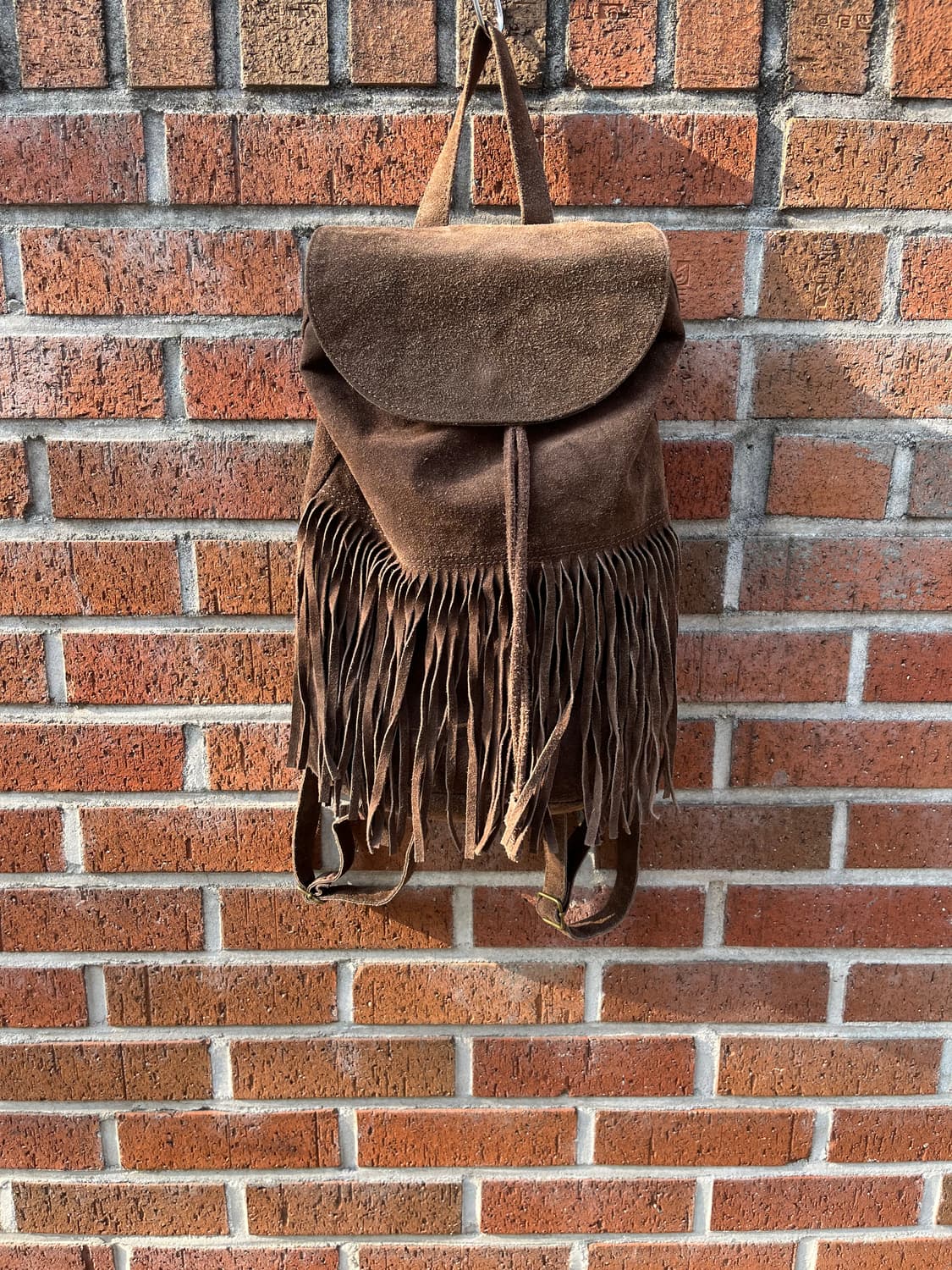 Brandy Melville 리얼레더 프린지 스웨이드 백팩 상품이미지2