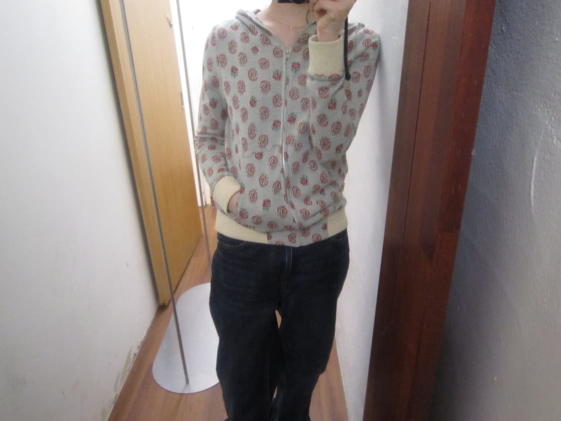 수나오 쿠와하라 후드 집업 그레이 상품이미지1