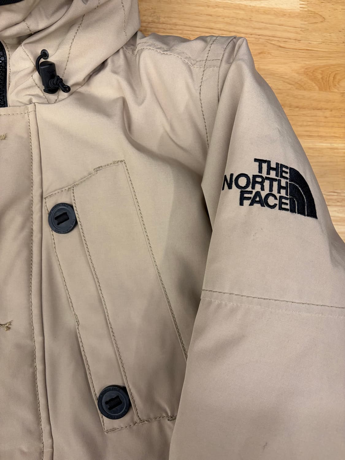 [95] 노스페이스 베이지색 패딩 상품이미지5