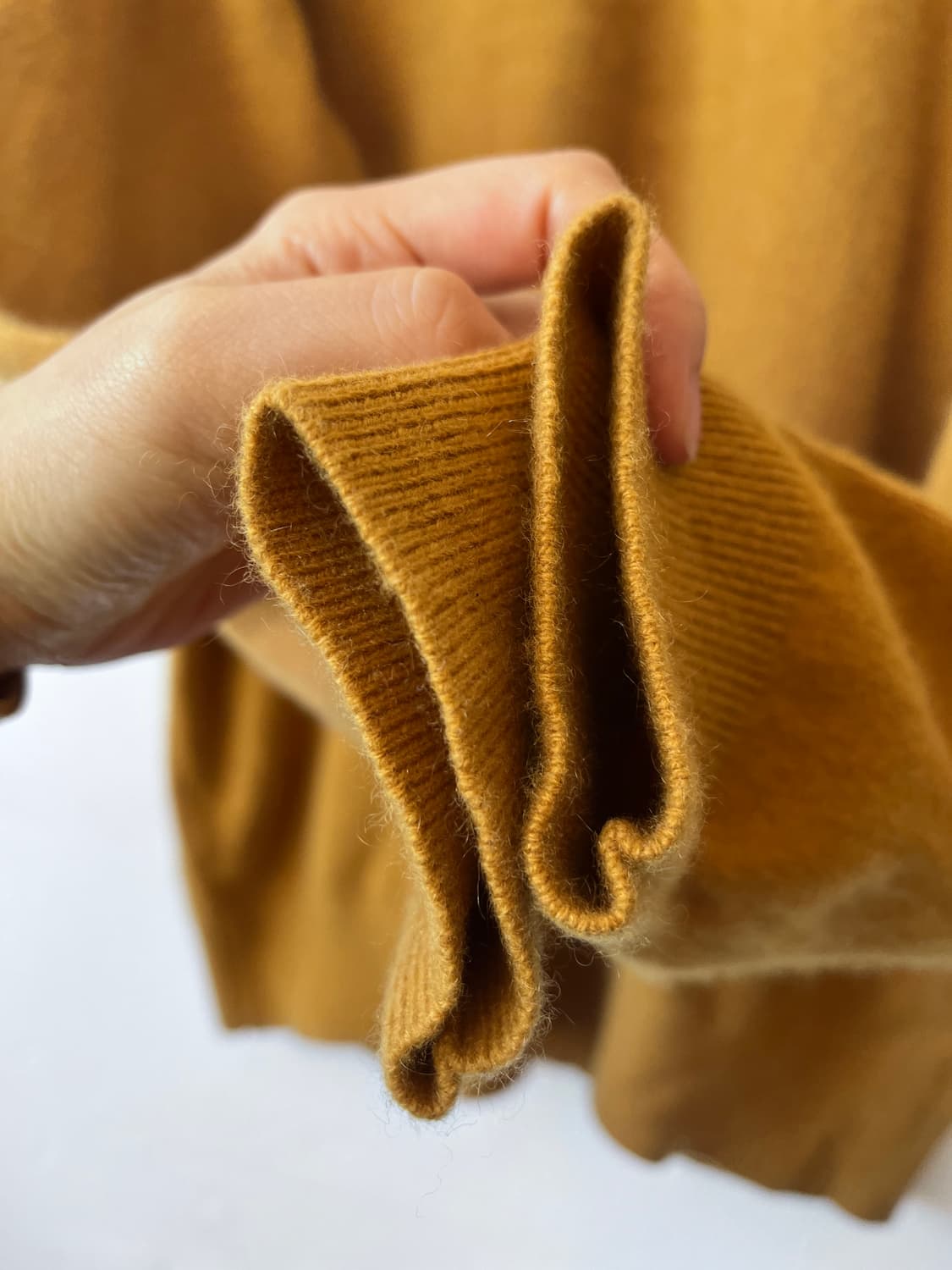 유니클로 남성 캐시미어100라운드니트 XL사이즈 상품이미지4