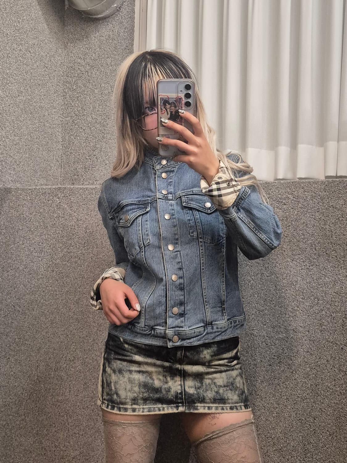 BURBERRY DENIM JACKET  상품이미지1
