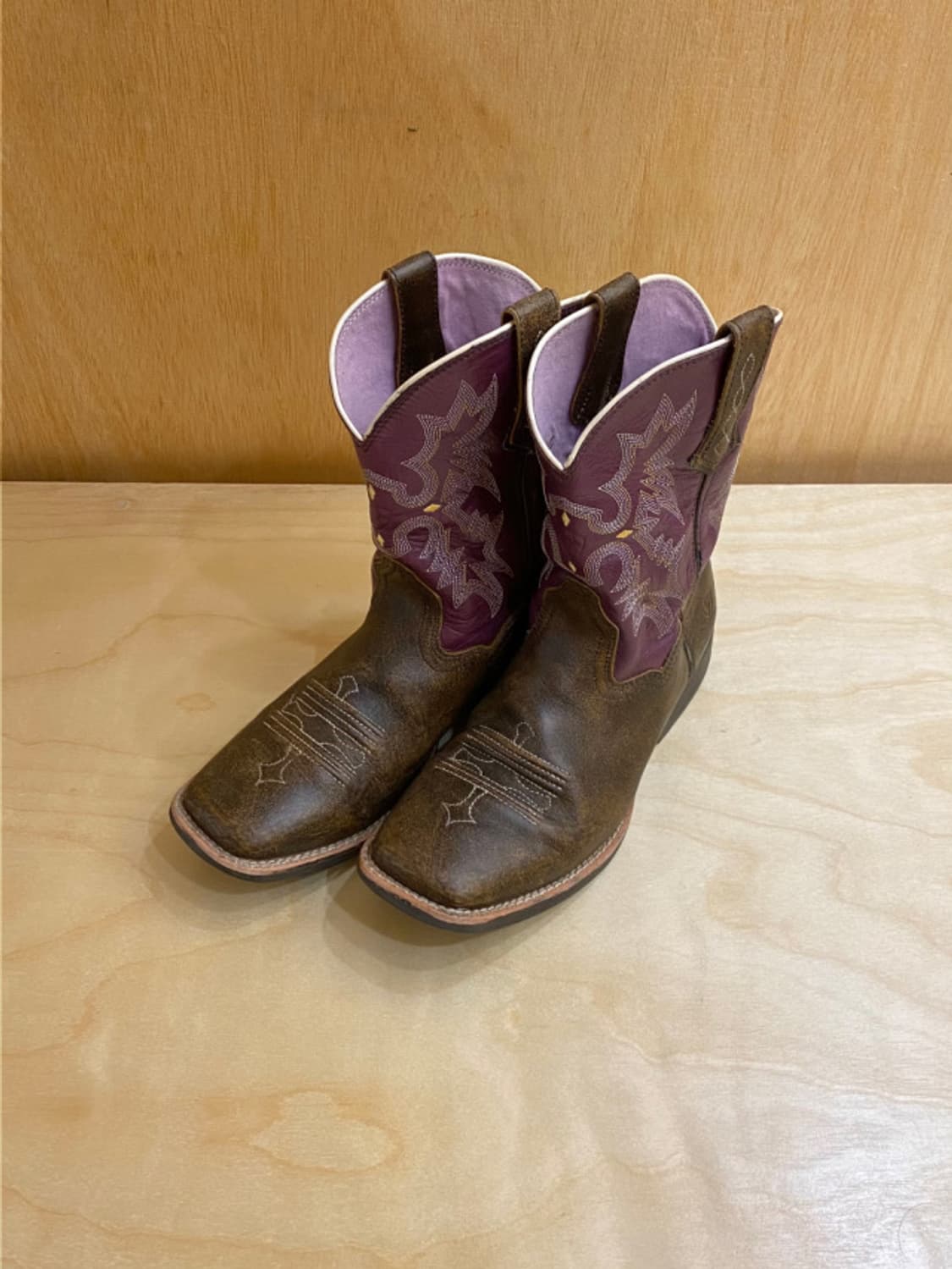 ARIAT square toe western boots 스퀘어토 웨스턴 상품이미지3