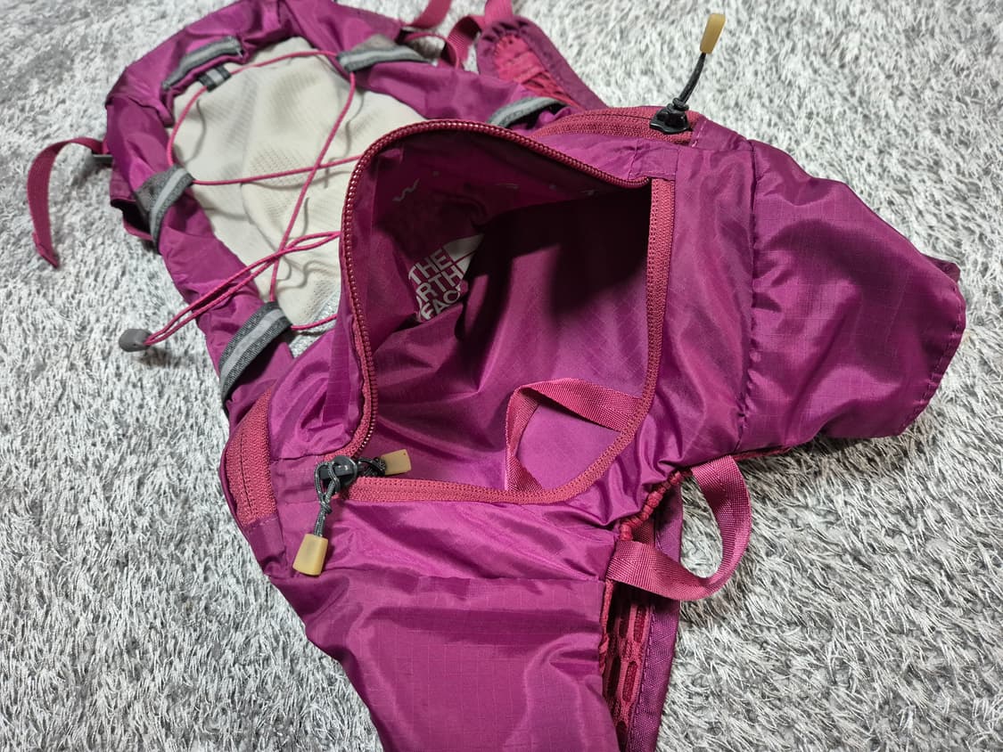 노스페이스 패커블 경량 백팩 상품이미지6