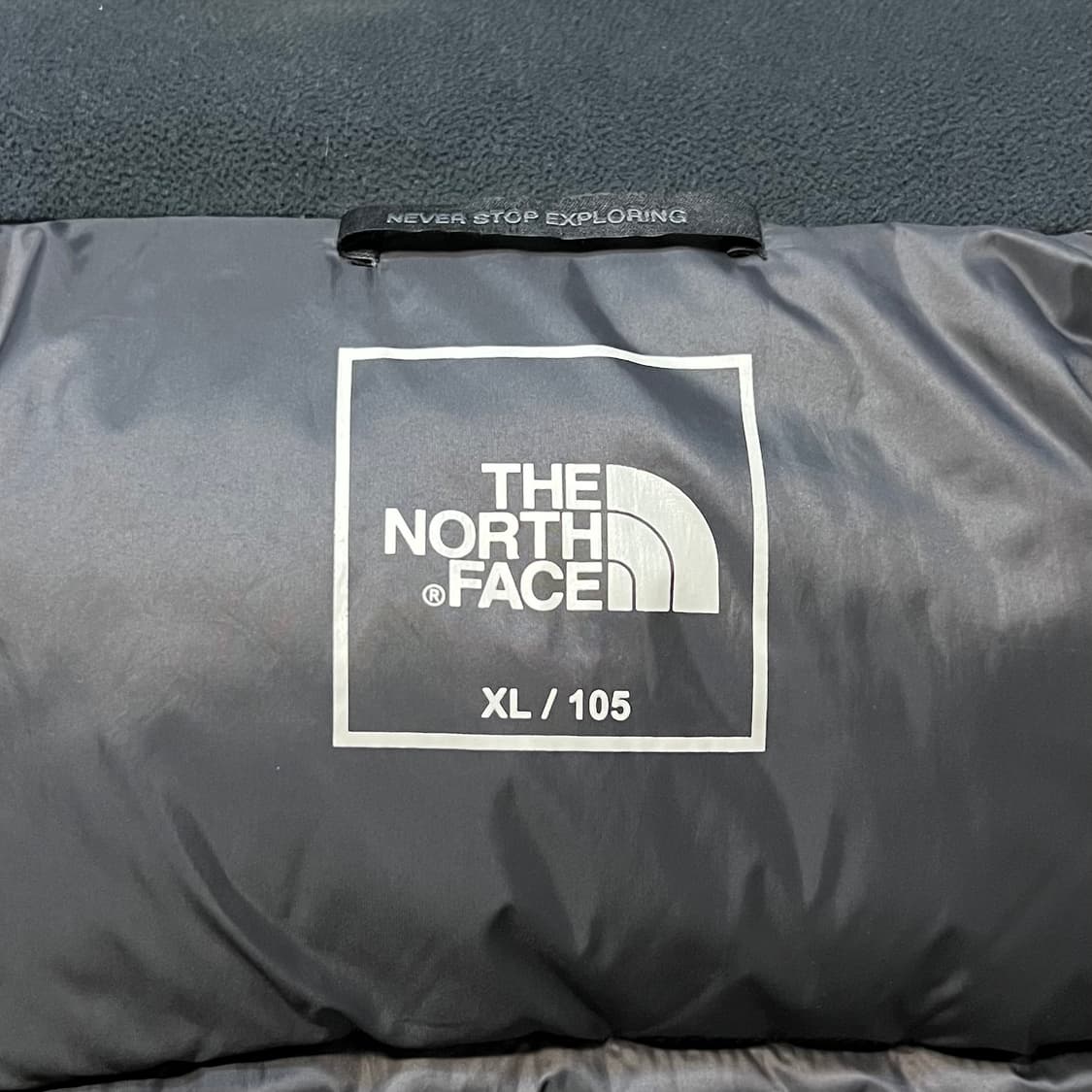 노스페이스 에어 히트 다운 자켓 블랙 (NJ2DN50A) 상품이미지3