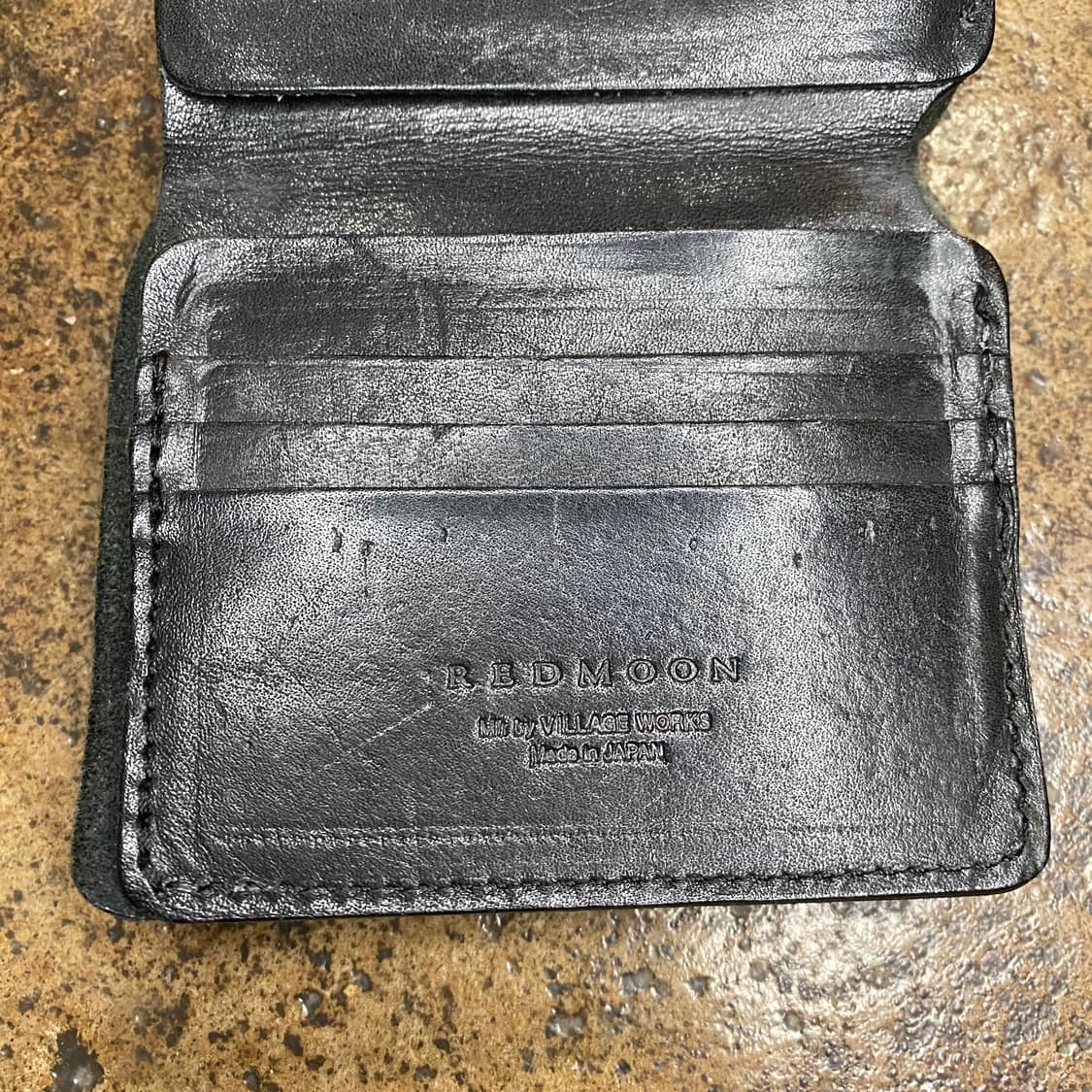 레드문 가죽 반지갑 블랙 상품이미지3