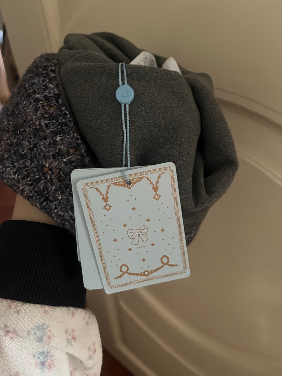 (새상품) coyseio 캣 비니 퍼플 상품이미지5