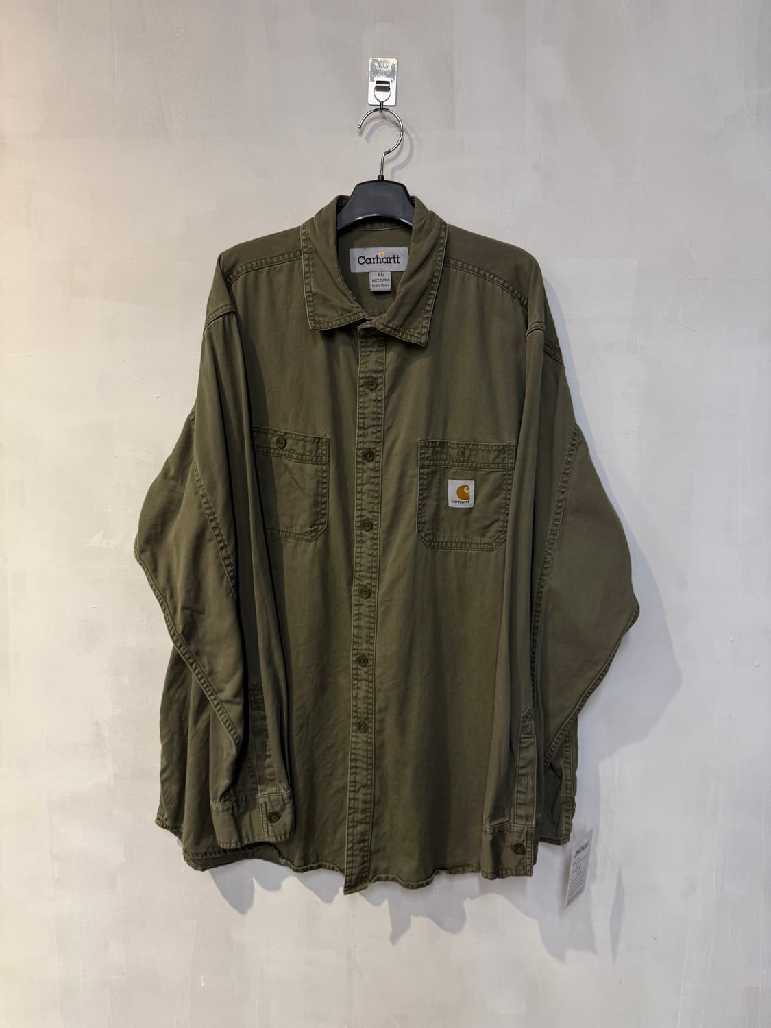 칼하트 카키 긴팔셔츠 상품이미지1