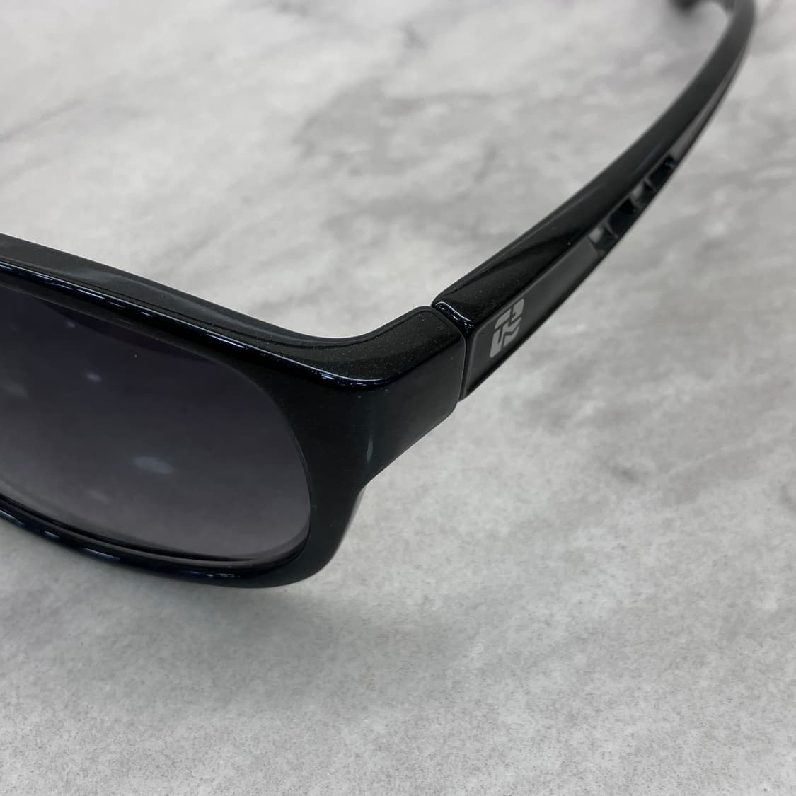 B97 토니모리 TONYMOLY 블랙 기능성 선글라스 상품이미지2