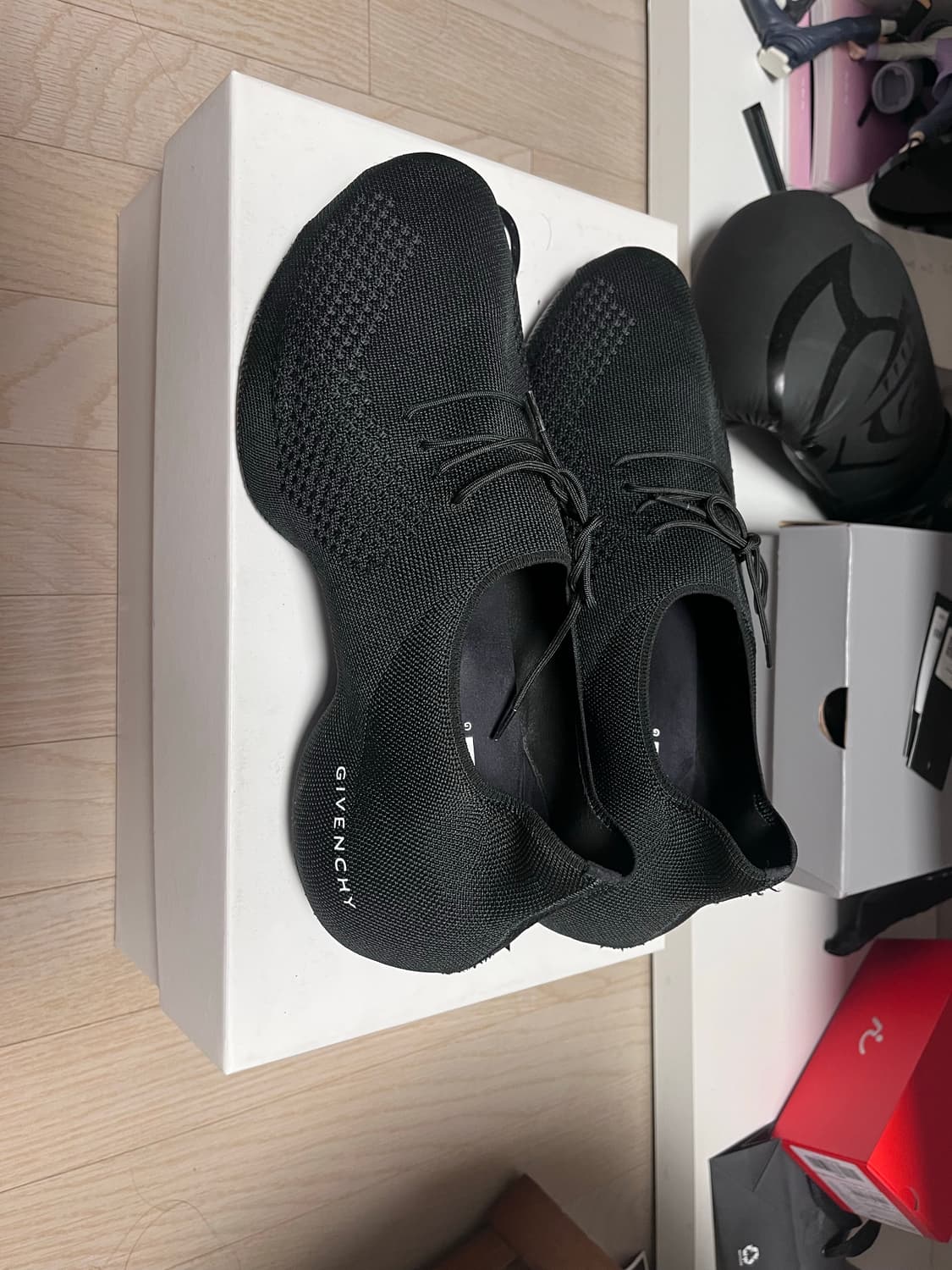 지방시 tk360 니트스니커즈 상품이미지1