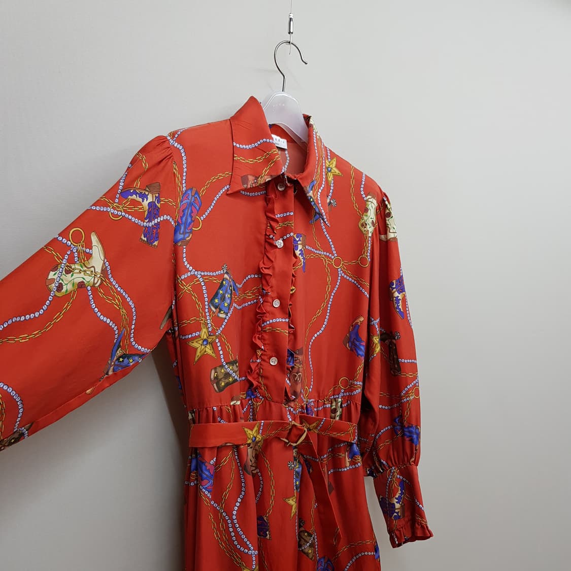 산드로(Sandro) 체인 패턴 프릴 벨티드 원피스 36사이즈 상품이미지4