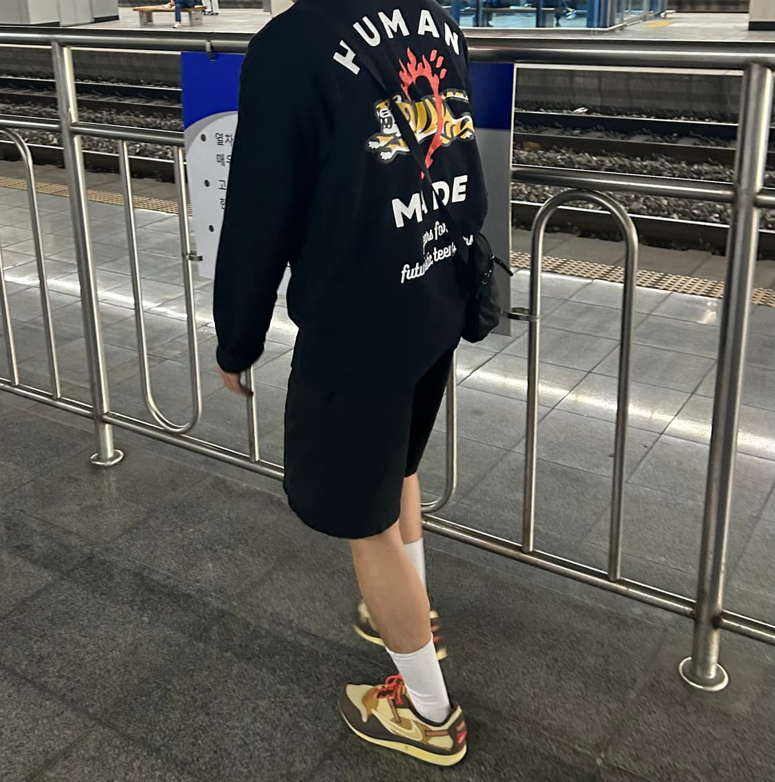 휴먼메이드 롱슬리브 xl 상품이미지3