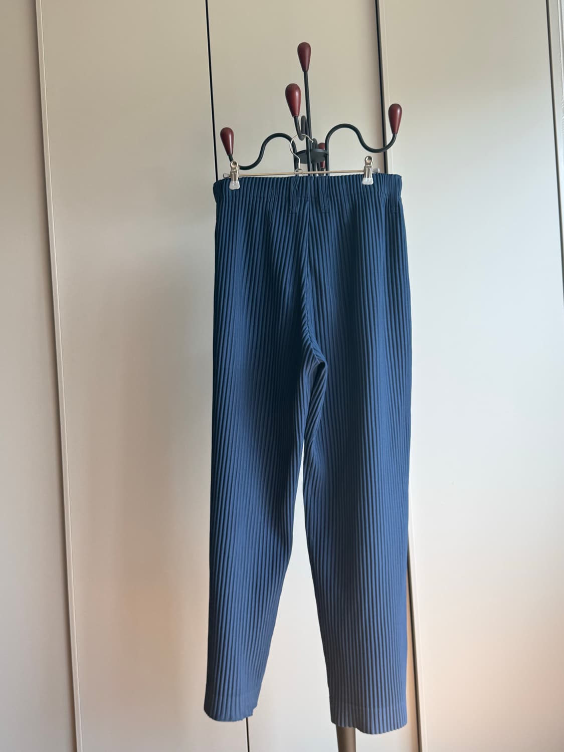[3] Homme Plisse Straight Pants Blue 상품이미지3