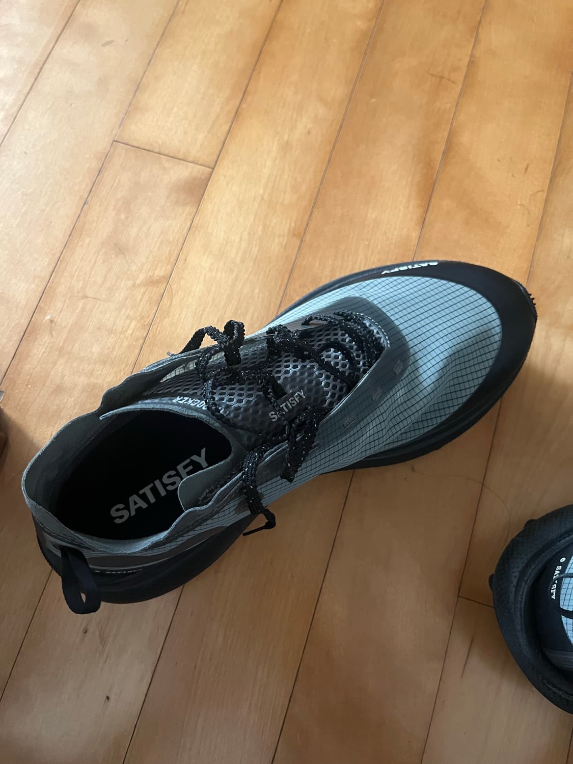 (새상품) 새티스파이 더라커 270 상품이미지5