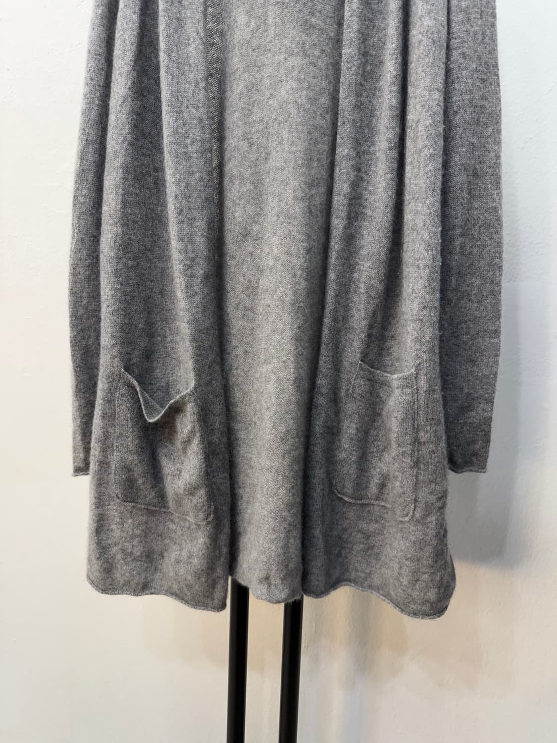 정품) 삭스피프스애비뉴 캐시미어100 후드 가디건 S 상품이미지4