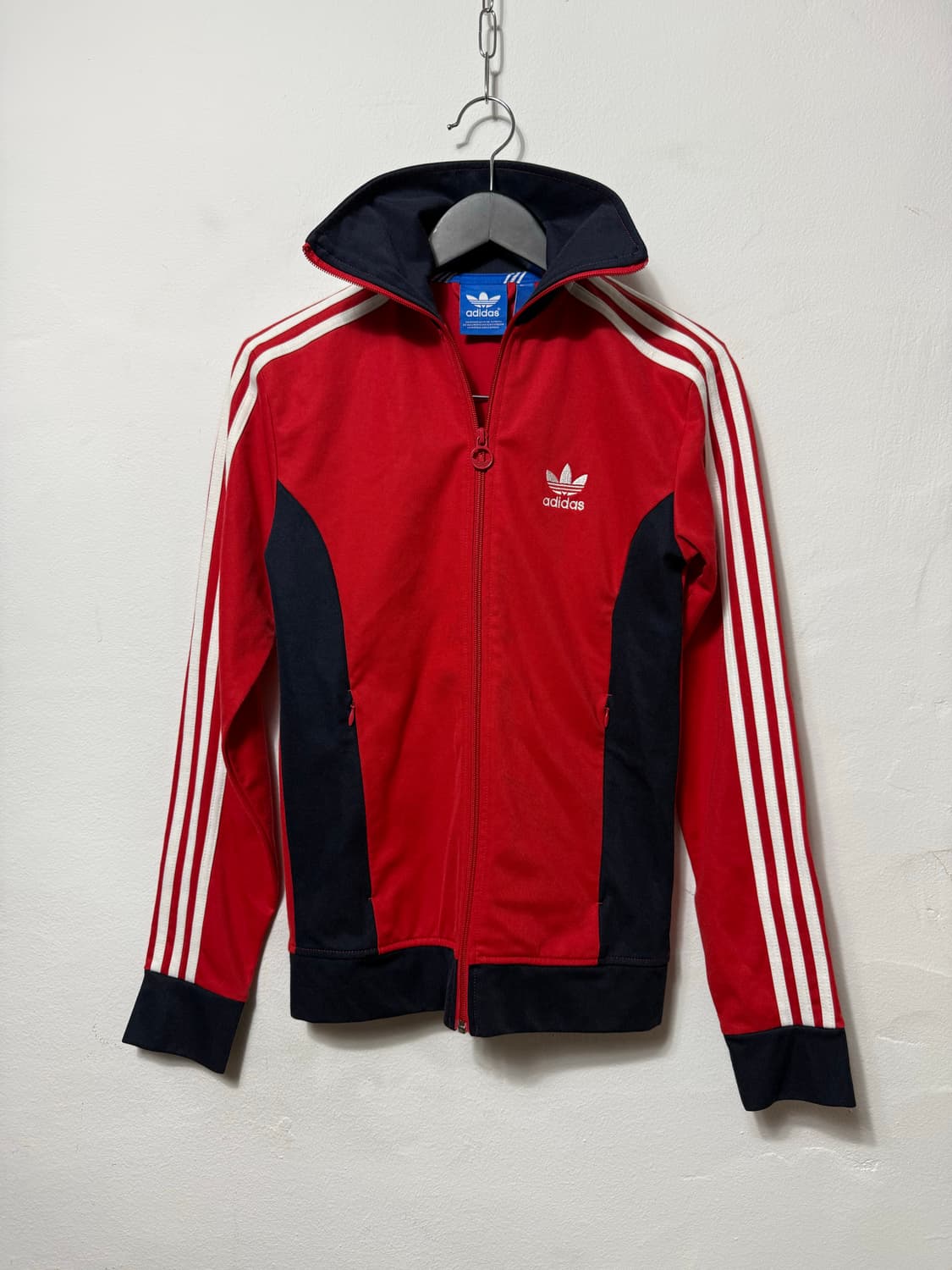 아디다스 클래식 유로파 트랙탑 상품이미지1