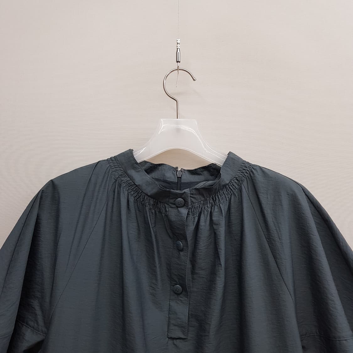 한섬 래트 2022 셔츠형 배색 원피스 82-94-160사이즈 상품이미지2