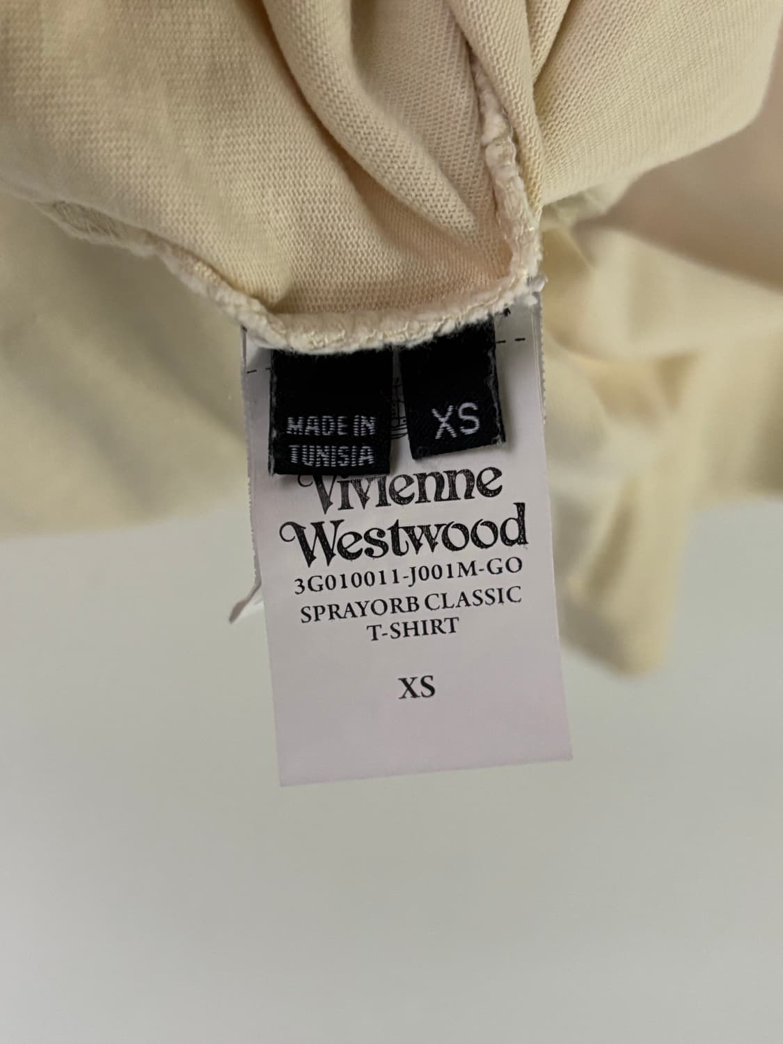 비비안웨스트우드 클래식 엠브로이드 티셔츠 상품이미지8