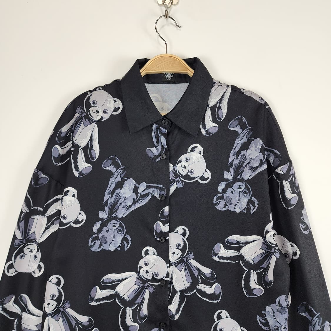 Drug honey 곰돌이 패턴셔츠 상품이미지2