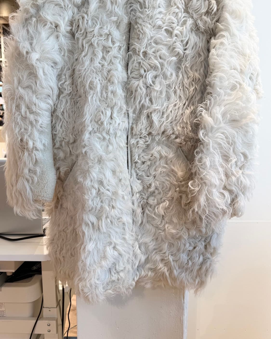 이자벨마랑 아이보리 램스킨 퍼 자켓  상품이미지6